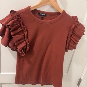 Express Ruffled Sleeve Rust Ribbed Tee Top L
